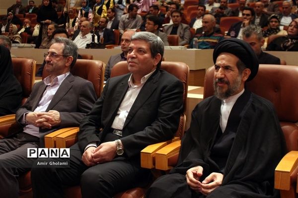 همایش تجلیل از خیرین مدرسه‌ساز استان تهران (1)