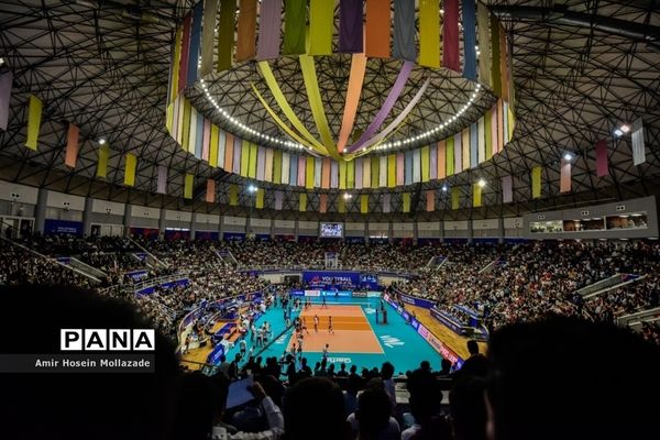 هفته سوم لیگ ملت‌های والیبال | ایران 3 - 2 لهستان