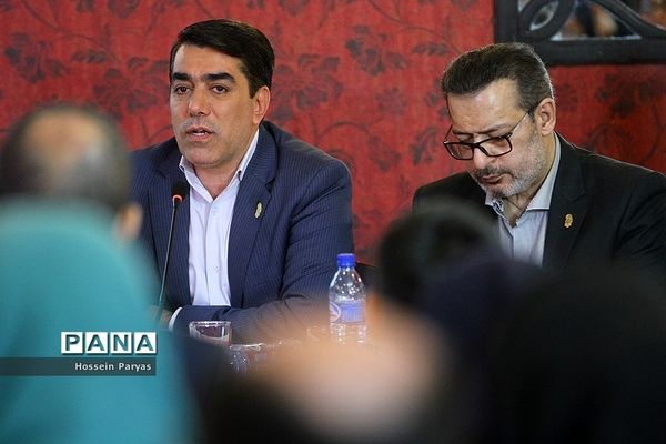 نشست خبری طرح «ایران، سرزمین جواهر»