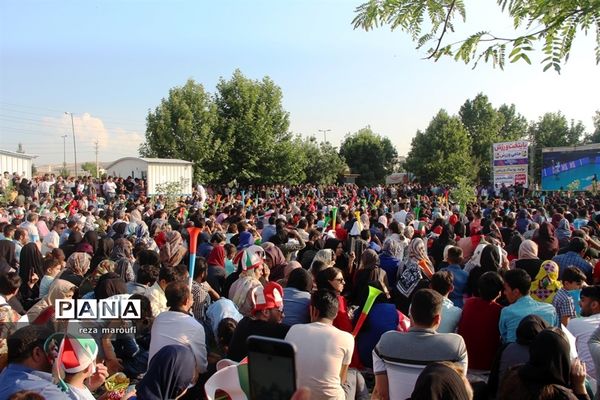 شور و شوق والیبالی در پارک های  ارومیه