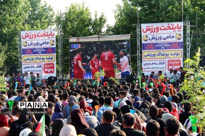 شور و شوق والیبالی در پارک های ارومیه