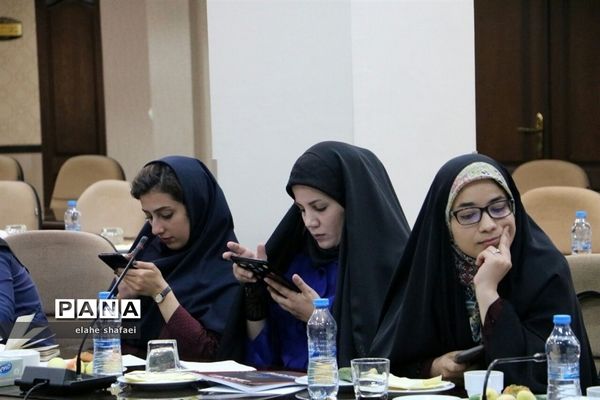 نشست خبری مدیر‌کل میراث فرهنگی،صنایع دستی و گردشگری آذربایجان شرقی