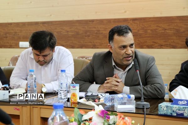 نشست خبری فرمانده قرارگاه راهیان نور سپاه و بسیج در ارومیه
