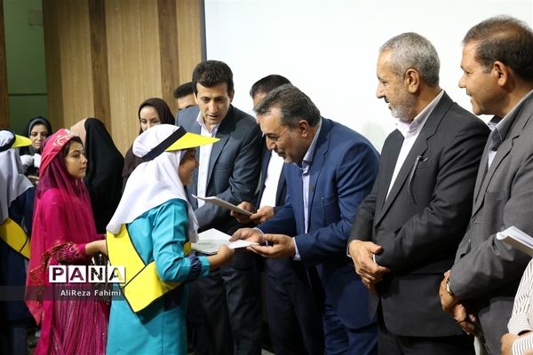اختتامیه سومین جشنواره استانی سفیران سلامت در شیراز
