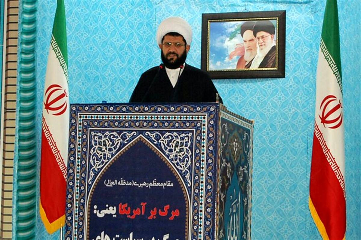 امام جمعه شهرقدس:برخورد قاطع با مفسدین اقتصادی یکی ازمهم ترین کارهایی بود که رئیس دستگاه قضا انجام داد