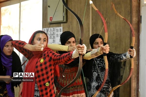 مسابقات تیرانداز ی با کمان سنتی قهرمانی  استان خوزستان  در امیدیه