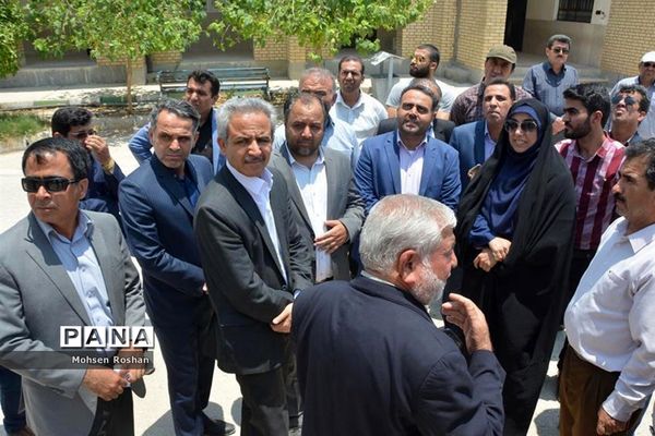 بازدید معاون وزیر و رئیس سازمان نوسازی ،توسعه و تجهیز مدارس کشور از استان بوشهر