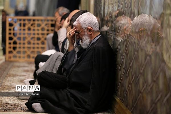 تشییع پیکر شهید گمنام در حرم حضرت معصومه (س)