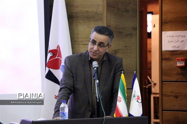 مراسم تجلیل از کارآفرینان برتر شاهد و ایثارگر استان فارس