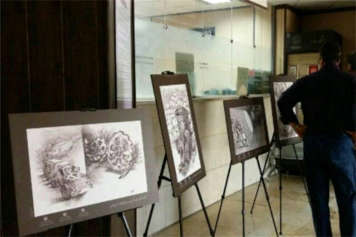 بر پایی نمایشگاه هنری مبارزه با قاچاق کالا در شهرری