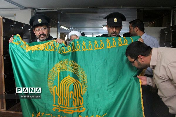 دیدار نماینده ولی فقیه و امام جمعه شهرستان بیرجند با کاروان حرم بارگاه رضوی