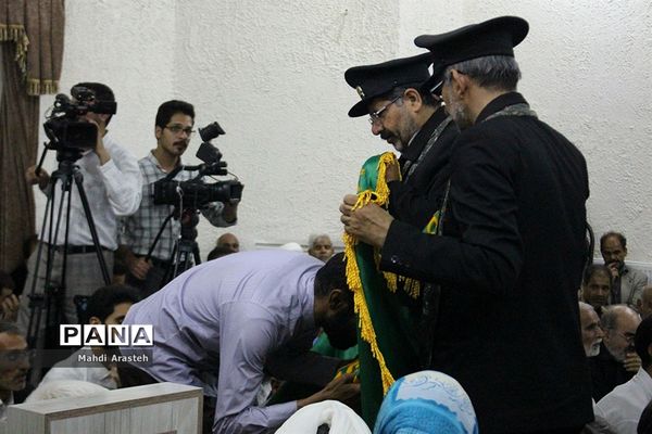 دیدار نماینده ولی فقیه و امام جمعه شهرستان بیرجند با کاروان حرم بارگاه رضوی