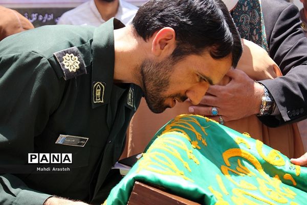 حضور کاروان رضوی در دفتر ثبت اسناد رسمی خراسان جنوبی