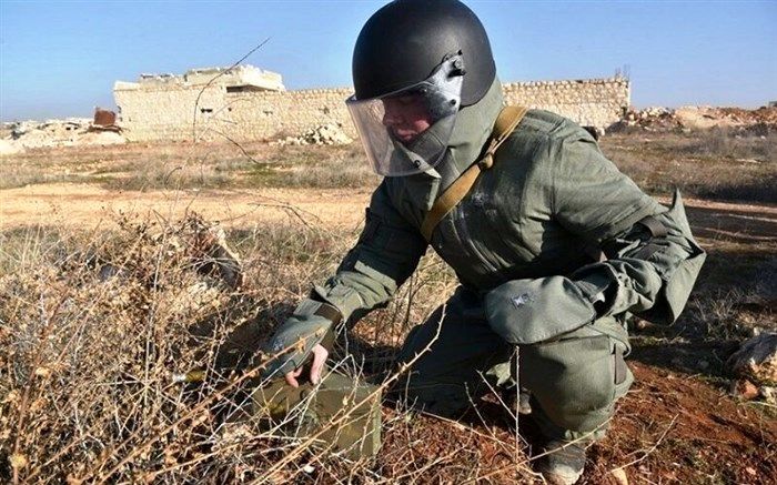 مین‌زدایی مناطق آلوده در بوکان ادامه دارد