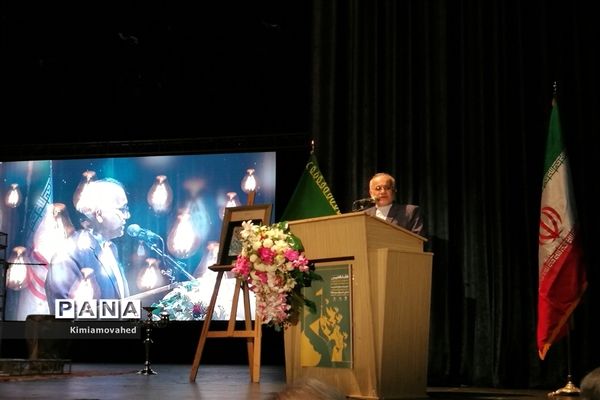 آیین اختتامیه هفدهمین جشنواره شعر آیینی  در شیراز