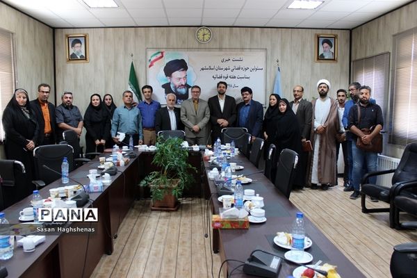 نشست خبری اصحاب رسانه با مسئولان  قضایی اسلامشهر