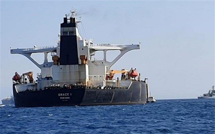 کواکبیان: توقیف نفتکش ایرانی در جبل‌الطارق راهزنی دریایی است