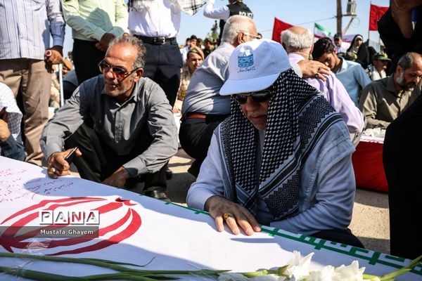 بازگشت پیکر پاک 44تن از شهدای جنگ تحمیلی از مرز شلمچه به میهن