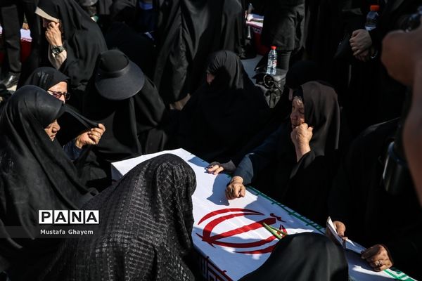 بازگشت پیکر پاک 44تن از شهدای جنگ تحمیلی از مرز شلمچه به میهن