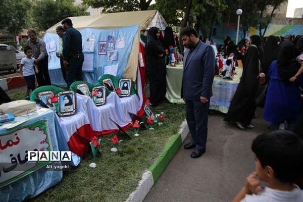 اجتماع بزرگ شهرستانی حافظان حریم خانواده در پارک فرهنگیان میانه