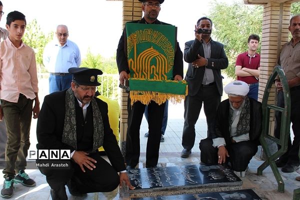 ورود کاروان زیرسایه خورشید به شهرستان دیارگل‌های نرگس استان خراسان جنوبی