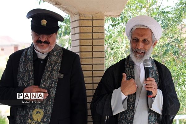 ورود کاروان زیرسایه خورشید به شهرستان دیارگل‌های نرگس استان خراسان جنوبی