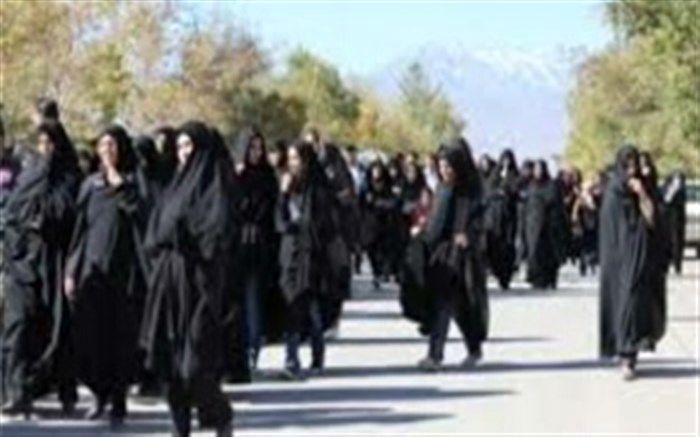 به مناسبت روز عفاف و حجاب:همایش پیاده روی بانوان بسیجی در خضری دشت بیاض