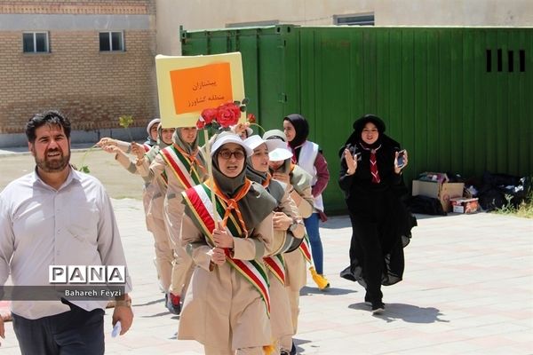 جشنواره استانی مهارت‌های تشکیلاتی  پیشتازان دخترسازمان دانش‌آموزی آذربایجان غربی در ارومیه