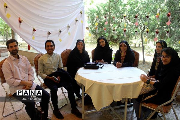 پذیرش برگزیدگان مسابقات پرسش مهر نوزدهم