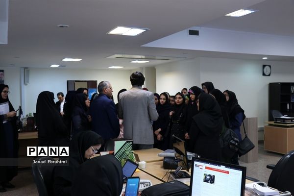 بازدید دانش‌آموزان دختر دوره‌‌های تابستانه سازمان دانش‌آموزی خراسان رضوی  از موسسه فرهنگی شهر آرا مشهد