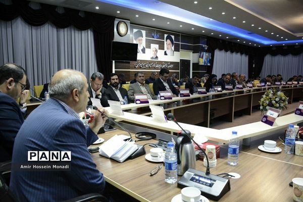 جلسه مشترک شورای معاونان اداره‌کل ومدیران و روسای آموزش و پرورش نواحی و مناطق استان