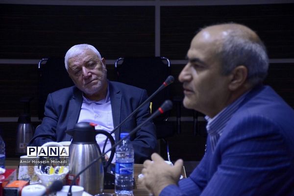 جلسه مشترک شورای معاونان اداره‌کل ومدیران و روسای آموزش و پرورش نواحی و مناطق استان