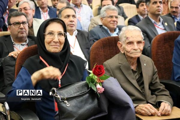جشن گرامی‌داشت یکصدومین سال تاسیس آموزش و پرورش شهرستان آباده