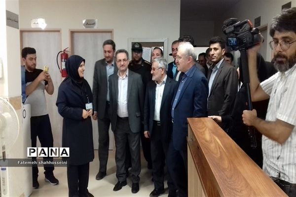 سفر وزیر بهداشت، درمان و آموزش پزشکی کشور به شهرستان فیروزکوه