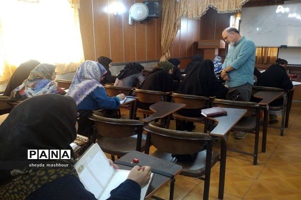 برگزاری کارگاه آموزش خوشویسی آموزش و پرورش ناحیه یک ری