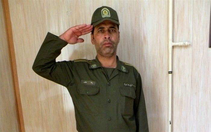 مسن‌ترین سرباز ناجا با ۴۳ سال در زنجان