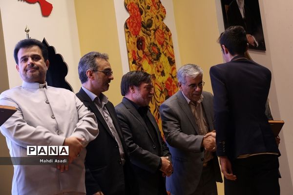 آیین اختتامیه سی و هفتمین دوره مسایقات قرآن، عترت و نماز دانش آموزان کشور-۲