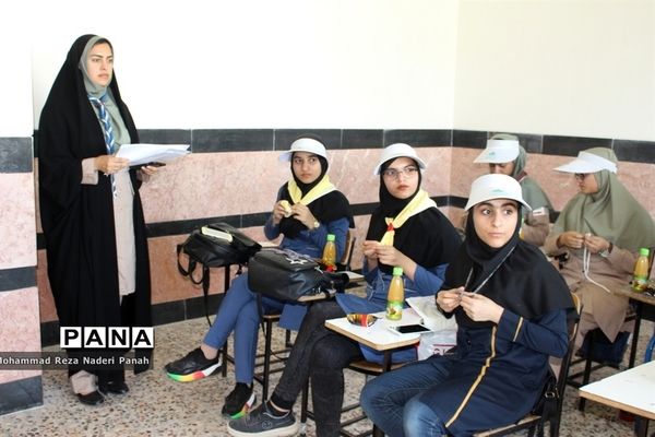 اردوی استانی دانش آموزان پیشتاز دختر استان بوشهر-۲