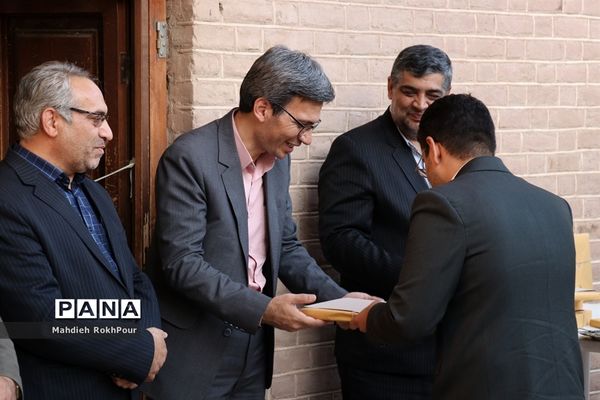 افتتاح نمایشگاه «باغ خیال دو» در شهرستان بیرجند