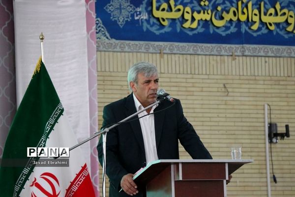 آیین افتتاحیه بیستمین دوره اردوی کشوری دانش آموزان عشایر سراسر کشور