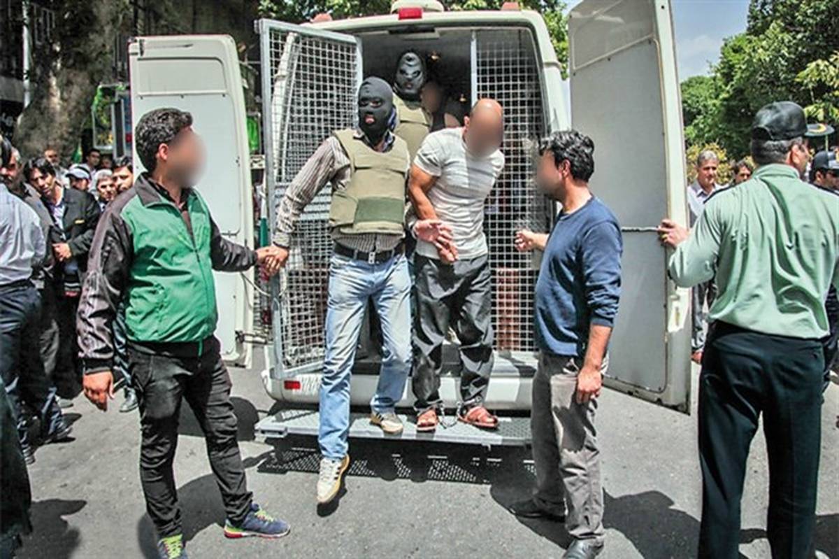 دستگیری اشرار حمله‌کننده  به ۱۲ خودرو در نازی‌آباد تهران