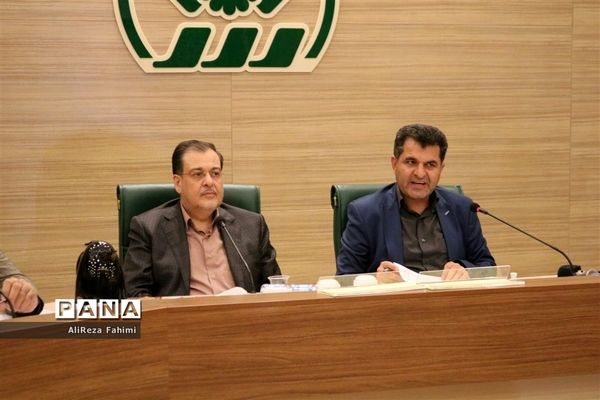 نشست خبری هیات رئیسه شورای اسلامی شهر شیراز