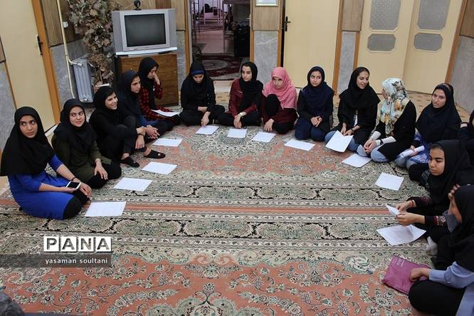 پیش اردوی آمادگی دانشآموزان دختر پیشتاز استان یزد