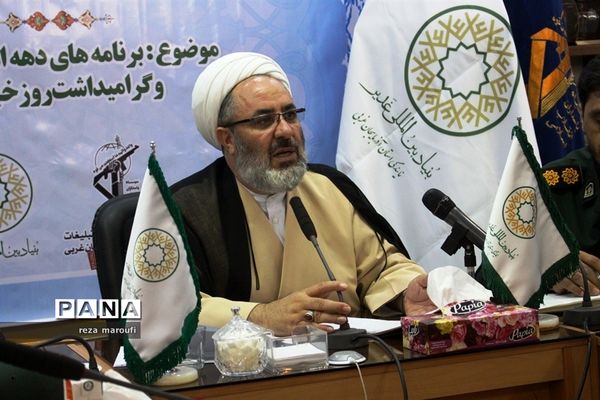 نشست خبری دبیر بنیاد بین اللملی غدیر استان آذربایجان غربی به‌مناسبت برنامه‌های دهه امامت و ولایت و گرامی‌‍داشت  روز خبرنگار