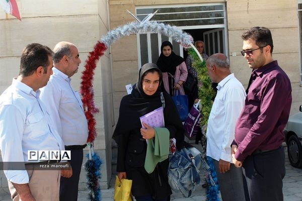 اعزام دانش‌آموزان پیشتاز دختر سازمان دانش‌آموزی آذربایجان غربی  به اردوی ملی