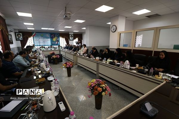 مراسم تقدیر از خبرنگاران جزیره کیش