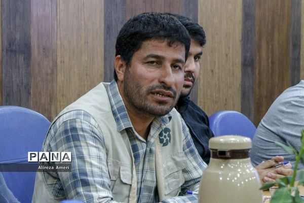 نشست صمیمی فرمانده سپاه لامرد با خبرنگاران