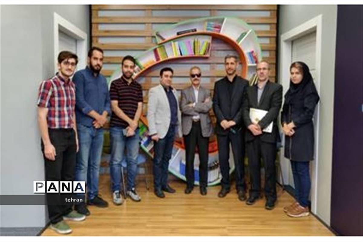 بازدید معاون سوادآموزی آموزش و پرورش تهران از مرکز شتابدهی دانشگاه علوم پزشکی ایران