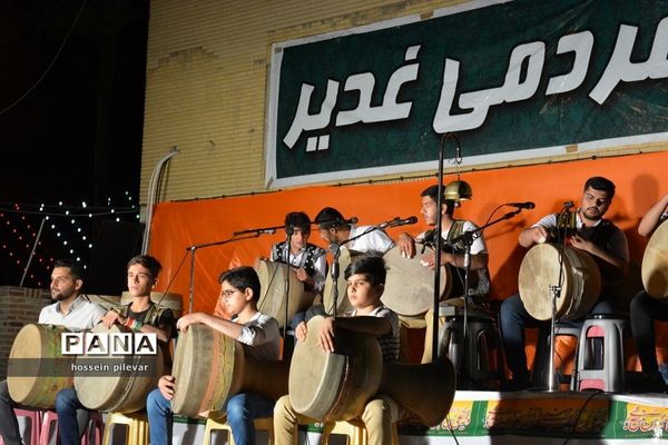 اجرای مشترک گروه ضرب و دمام زنی در بیرجند