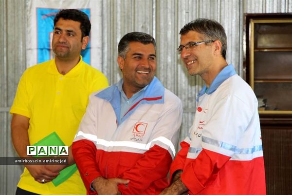اردوی منطقه‌ای نشاط و امید به میزبانی جمعیت هلال احمر استان یزد